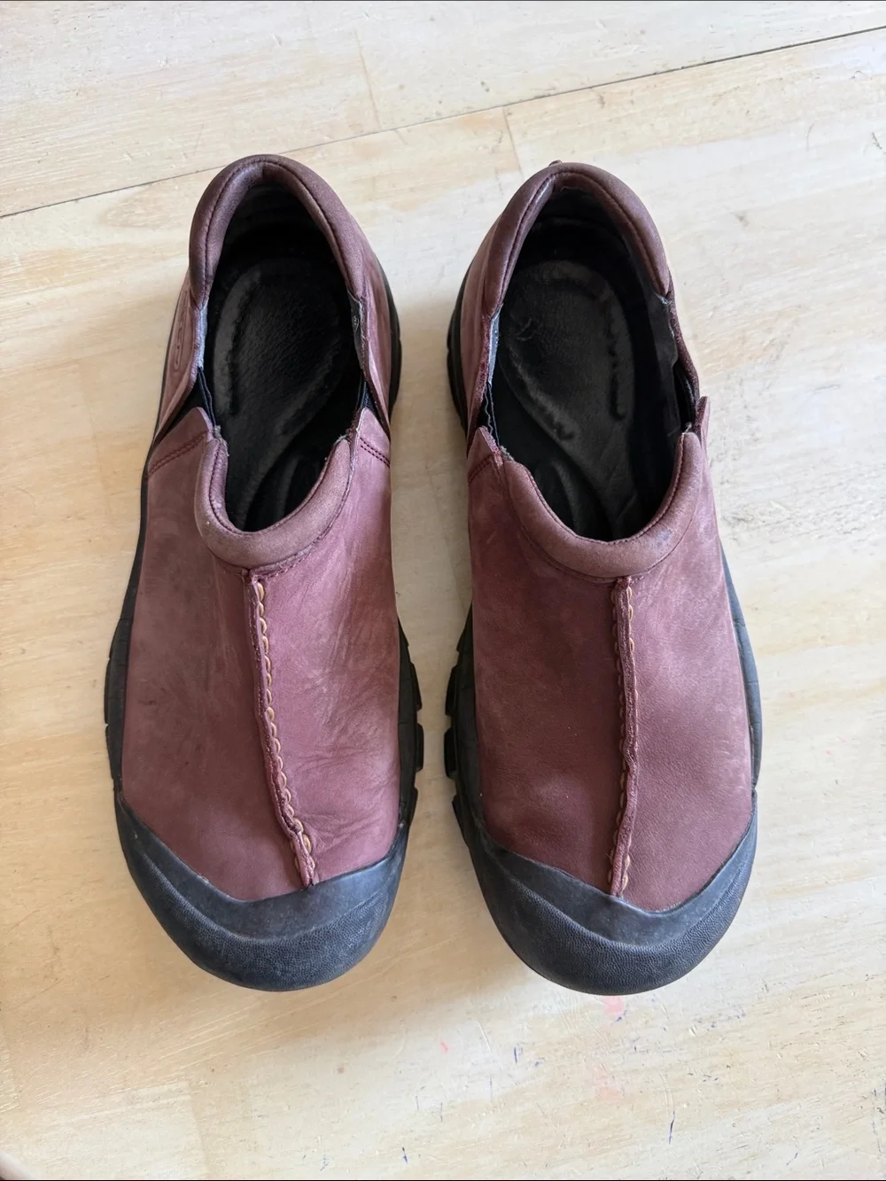 Keen Kaci Slides